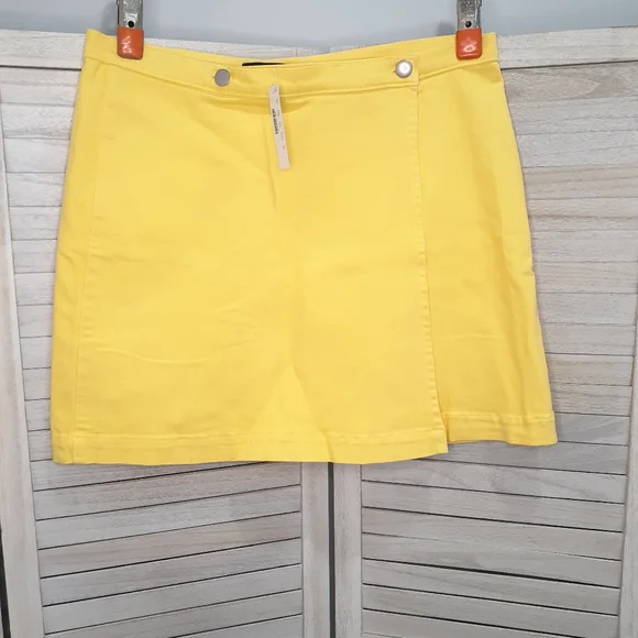 J Crew Yellow Garment-dyed Japanese Denim Wrap Mini Skirt Size 32 - Picture 2 of 8